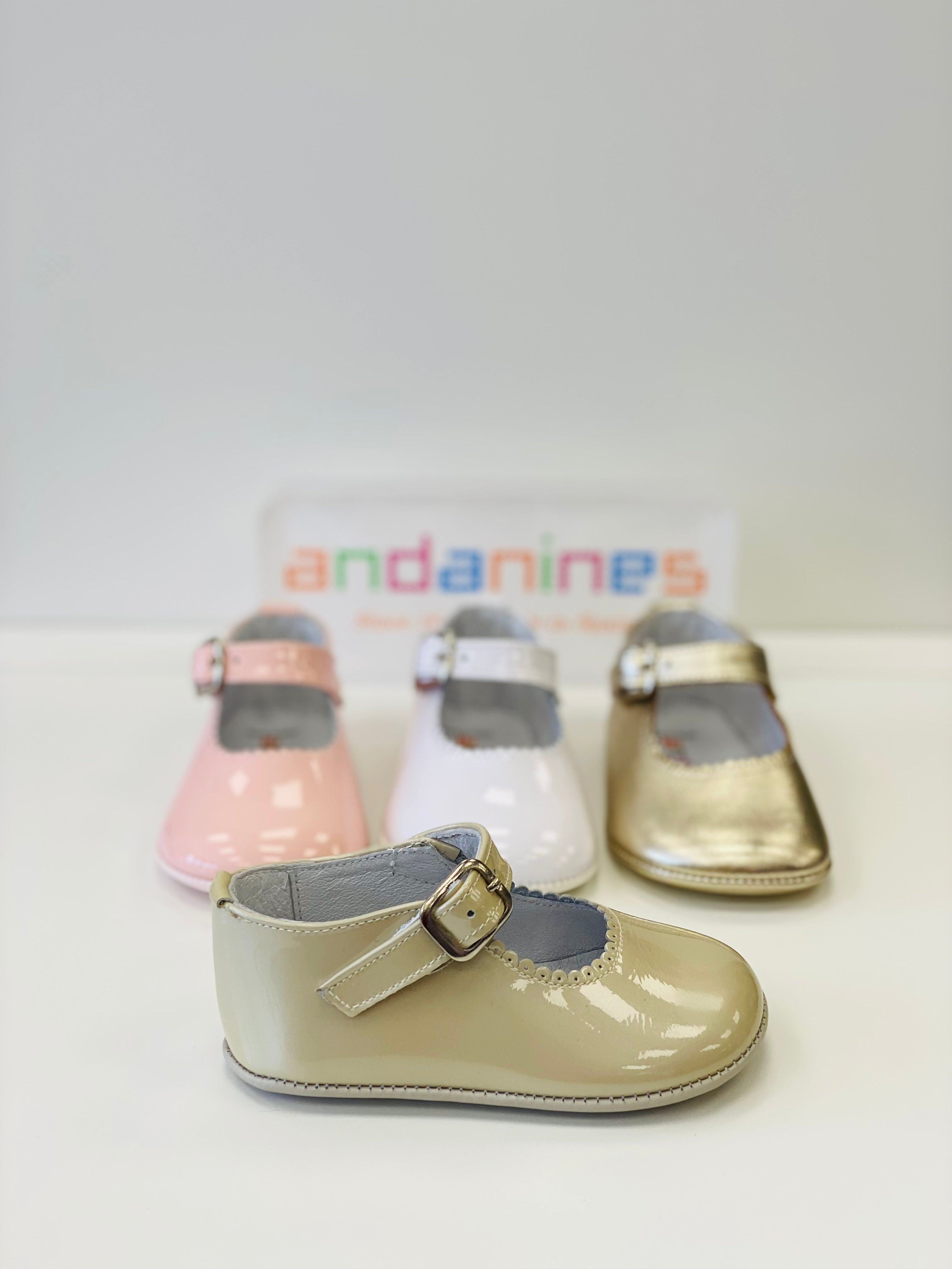 ANDANINES Beige Pearl Girls Patent Leather Mary Jane Pram Shoes