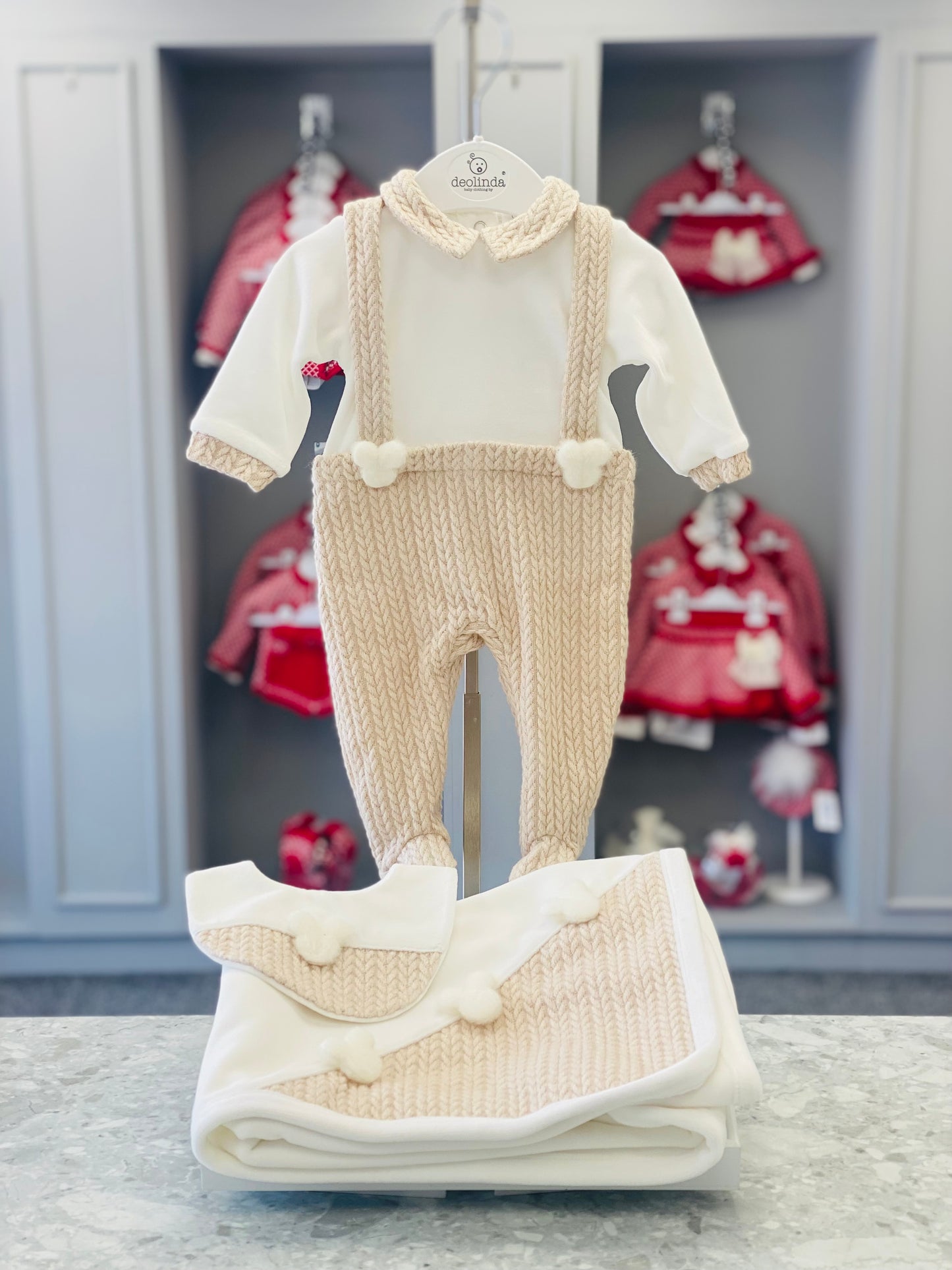 AW25 DEOLINDA Woody Boys Beige Three Piece Layette Set - 25101