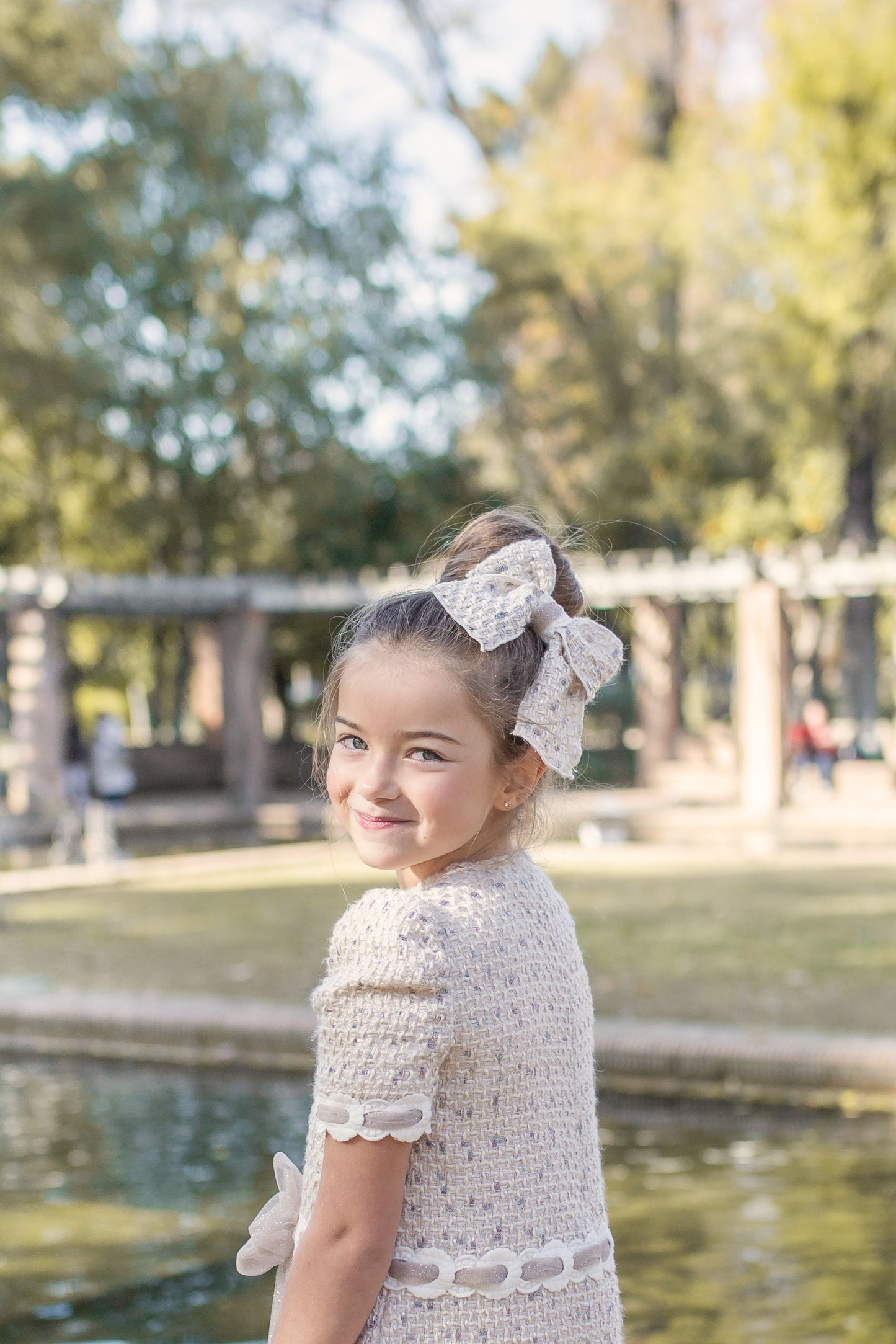 PRE ORDER AW25 NAXOS Camel Tweed Girls Hair Bow