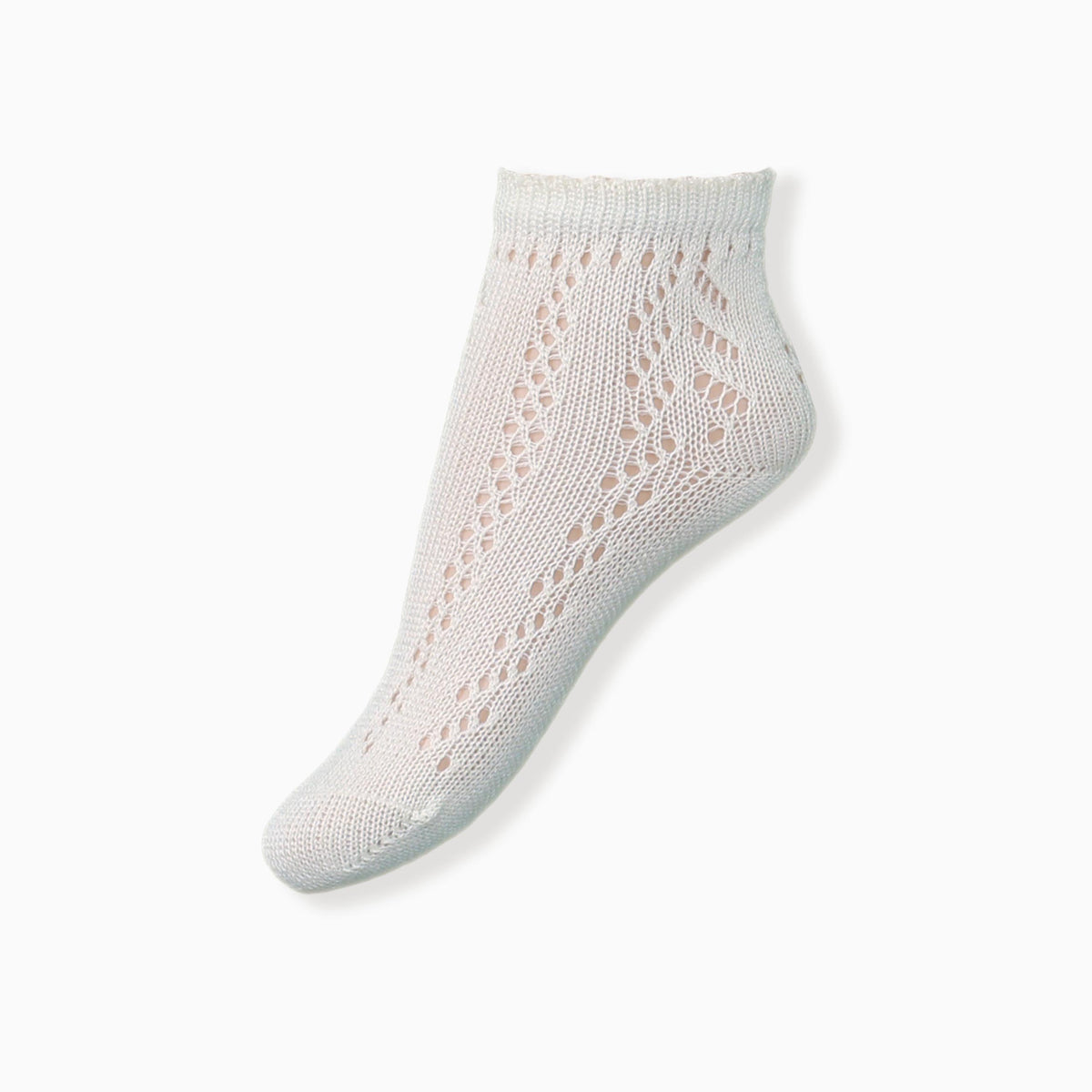 Miranda Perle girls white openwork ankle socks with delicate patterned knit and ribbed cuff