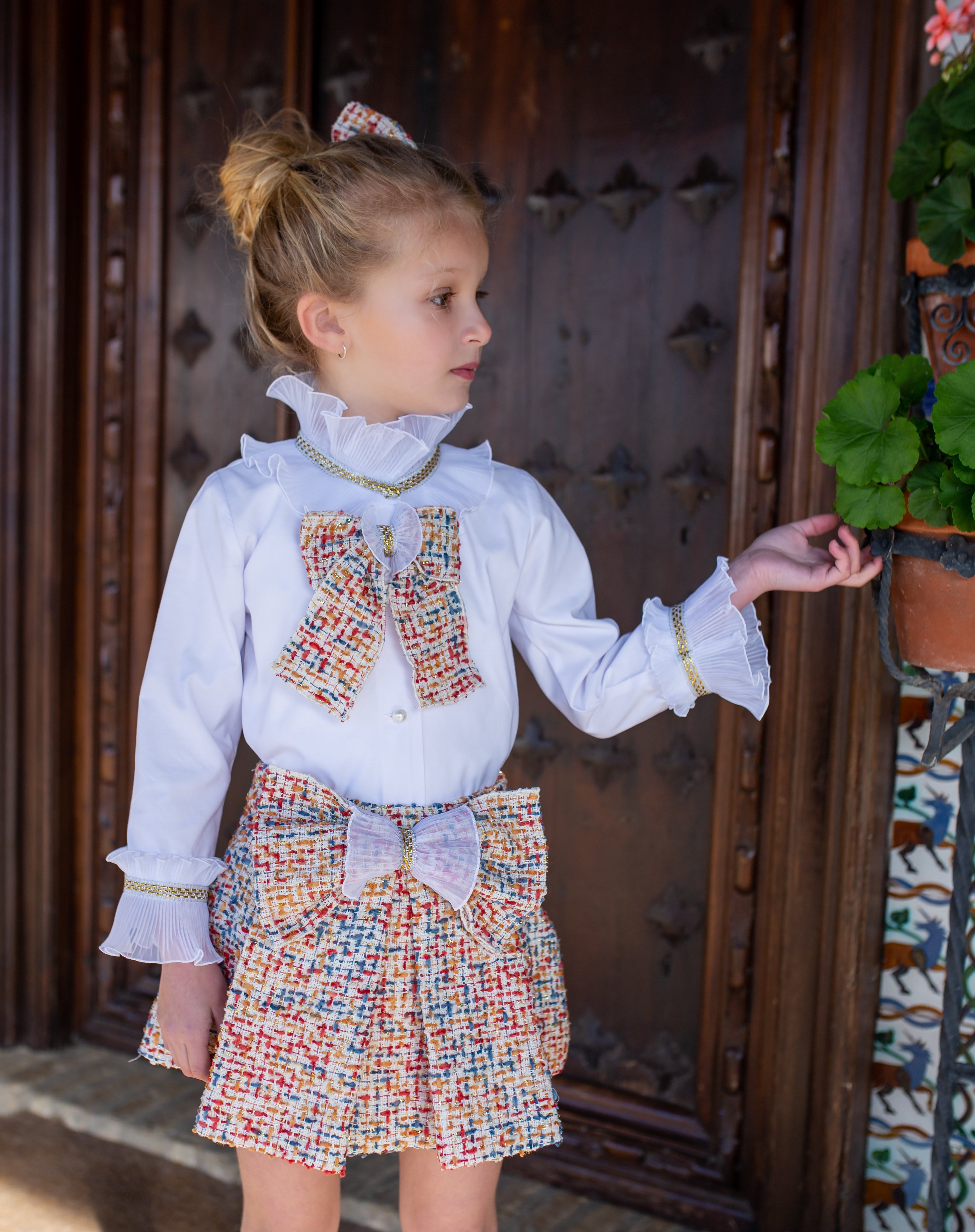 AW22 NAXOS Coco Tweed Skirt Set with Jacket