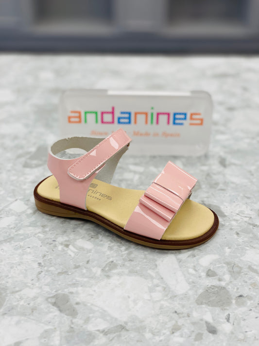 Andanines Pink Patent Leather Girls Bow Sandals