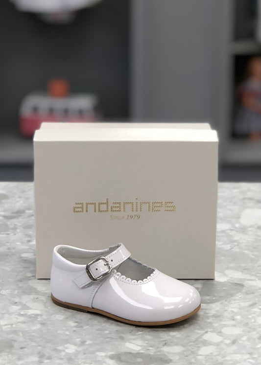 ANDANINES White Patent Leather Baby Girls Mary Jane Shoes