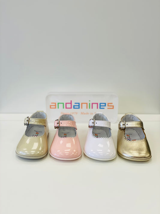 ANDANINES Beige Pearl Girls Patent Leather Mary Jane Pram Shoes
