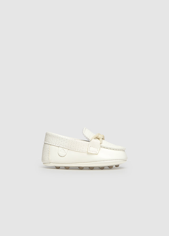 MAYORAL Boys White Moccasin Pram Shoes - 9083