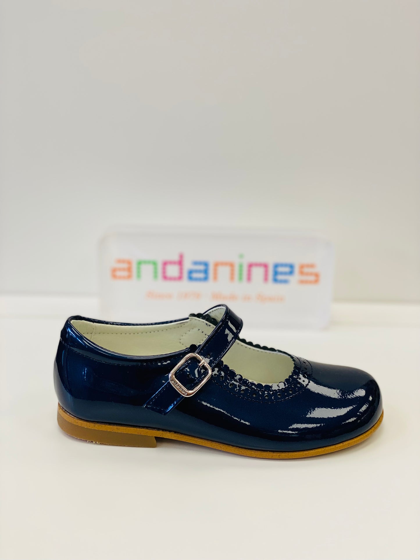 ANDANINES Girls Navy Pearl Patent Leather Mary Jane Shoes