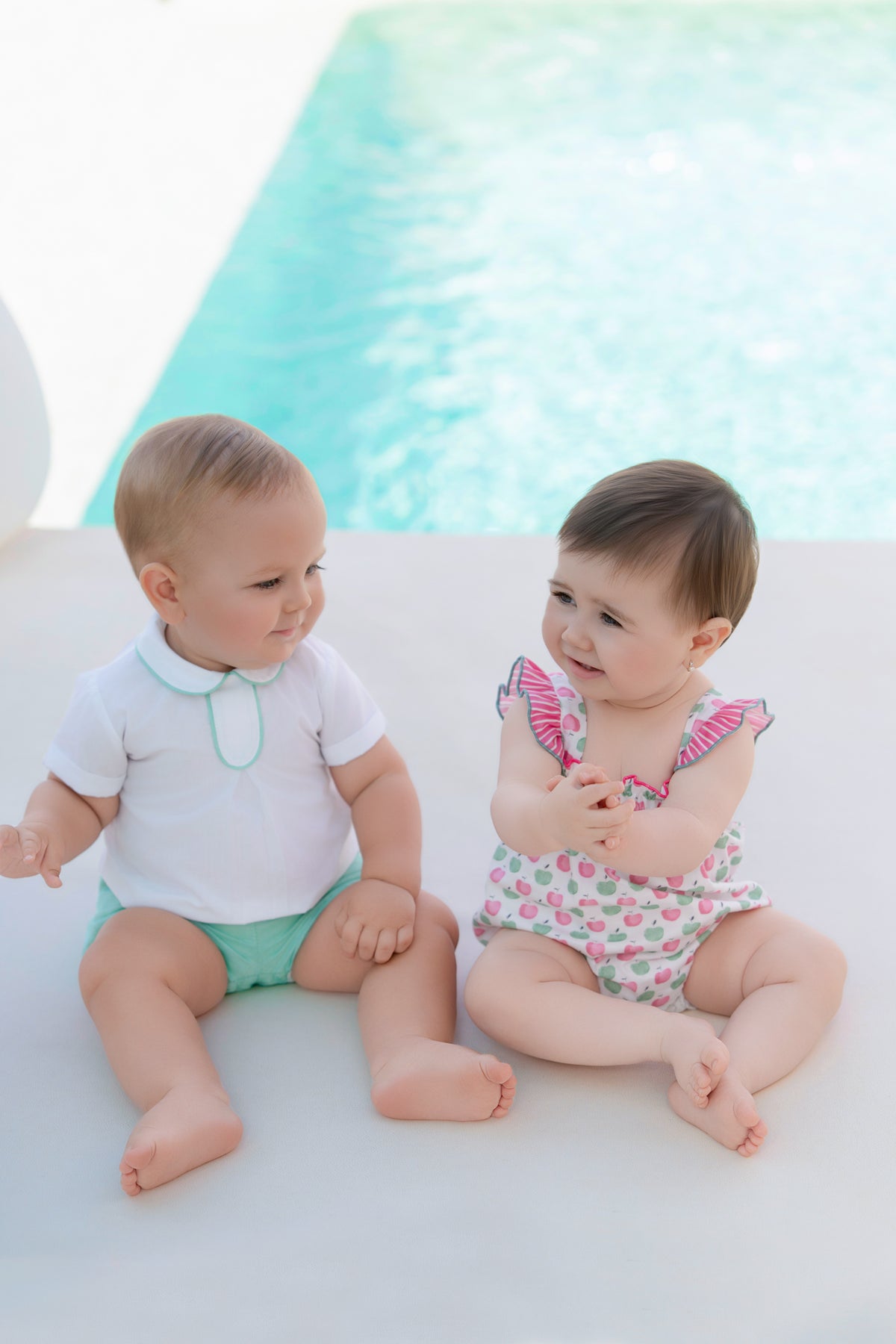 Miranda Manzana green boys short set with white Peter Pan collar top - 33/23