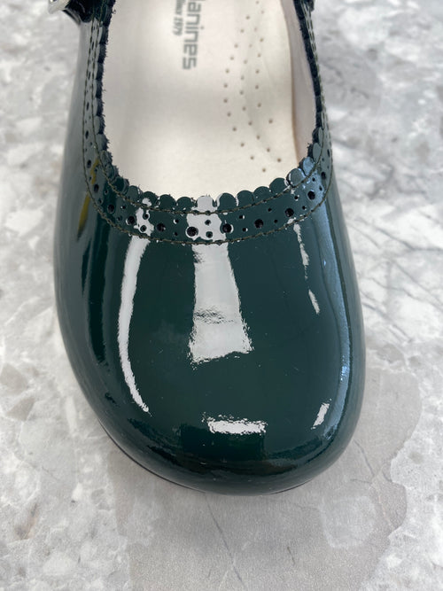 Andanines bottle green patent leather girls Mary Jane shoes with adjustable buckle fastening, handcrafted in Spain 2