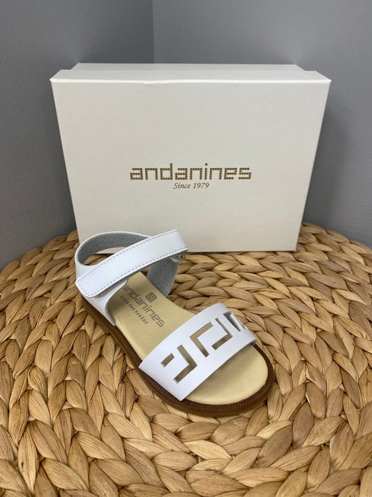ANDANINES Girls White Leather Sandals