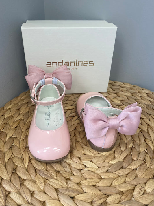 ANDANINES Baby Girls Bow Ankle Strap Pink Patent Leather Shoe