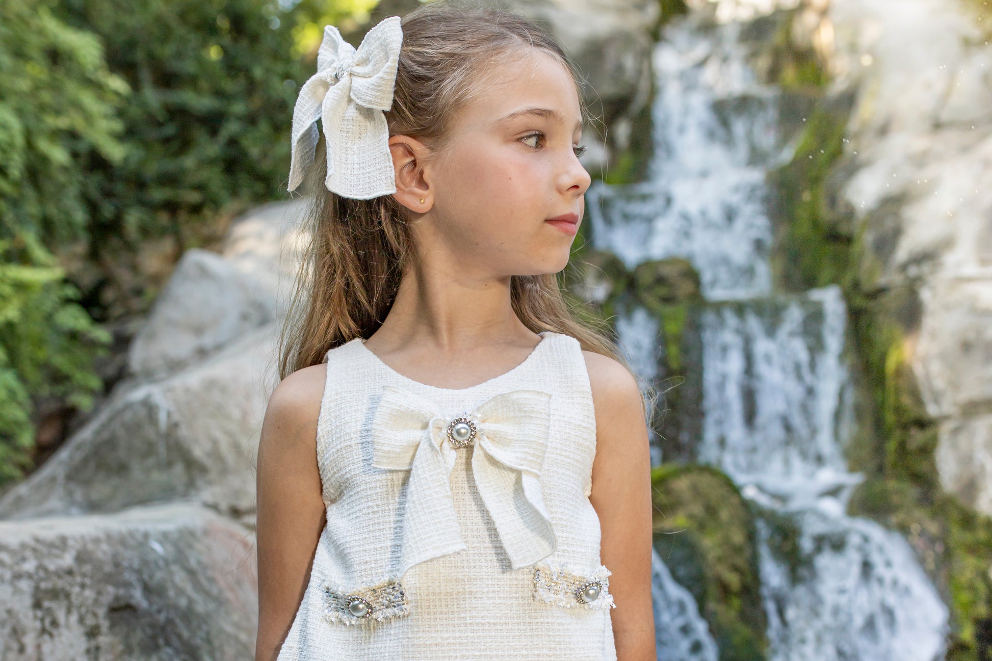 NAXOS SS25 Salvia Girls Cream Tweed Bow Clip