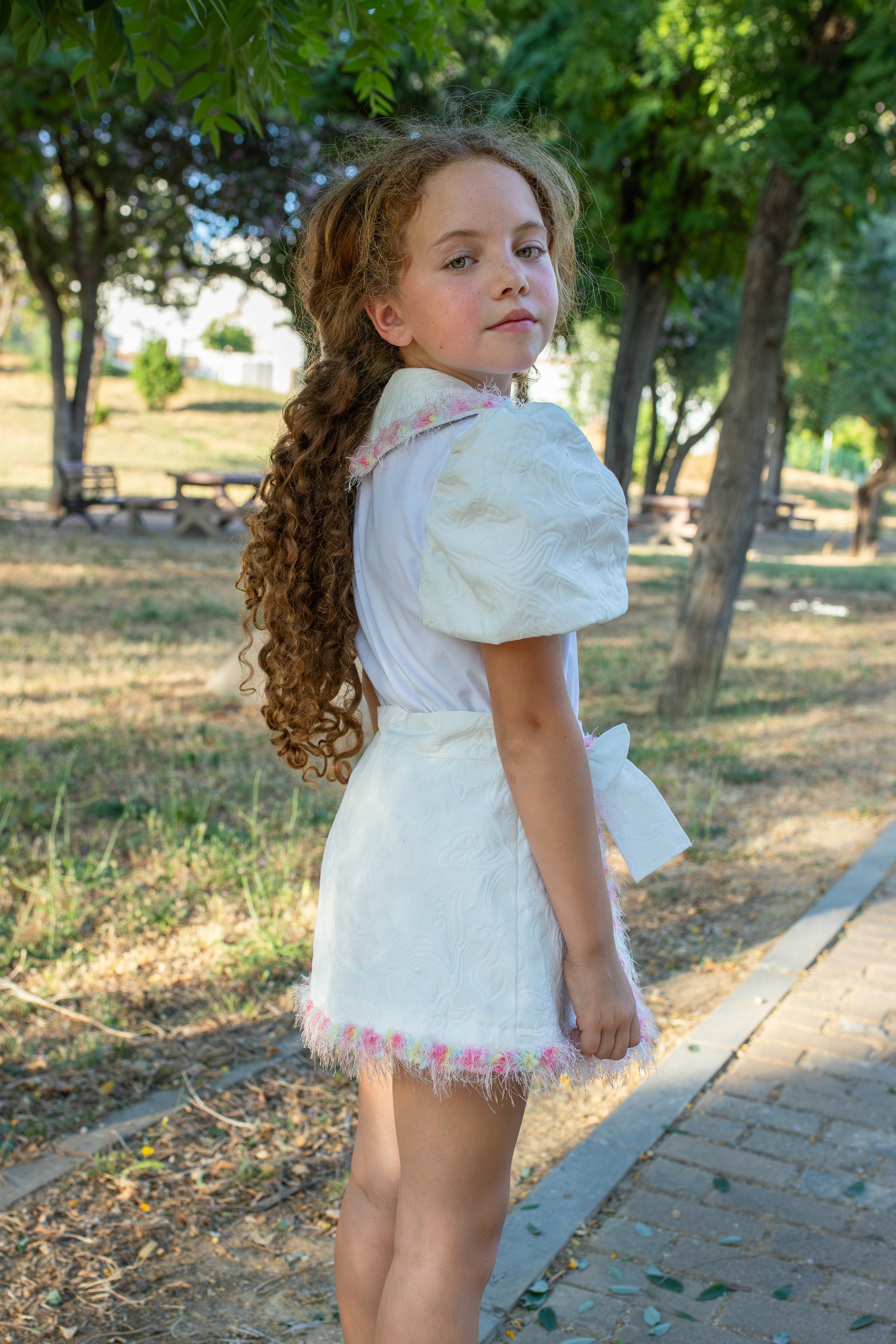 NAXOS Dalia Girls White & Multicolour Skirt Set - 7772