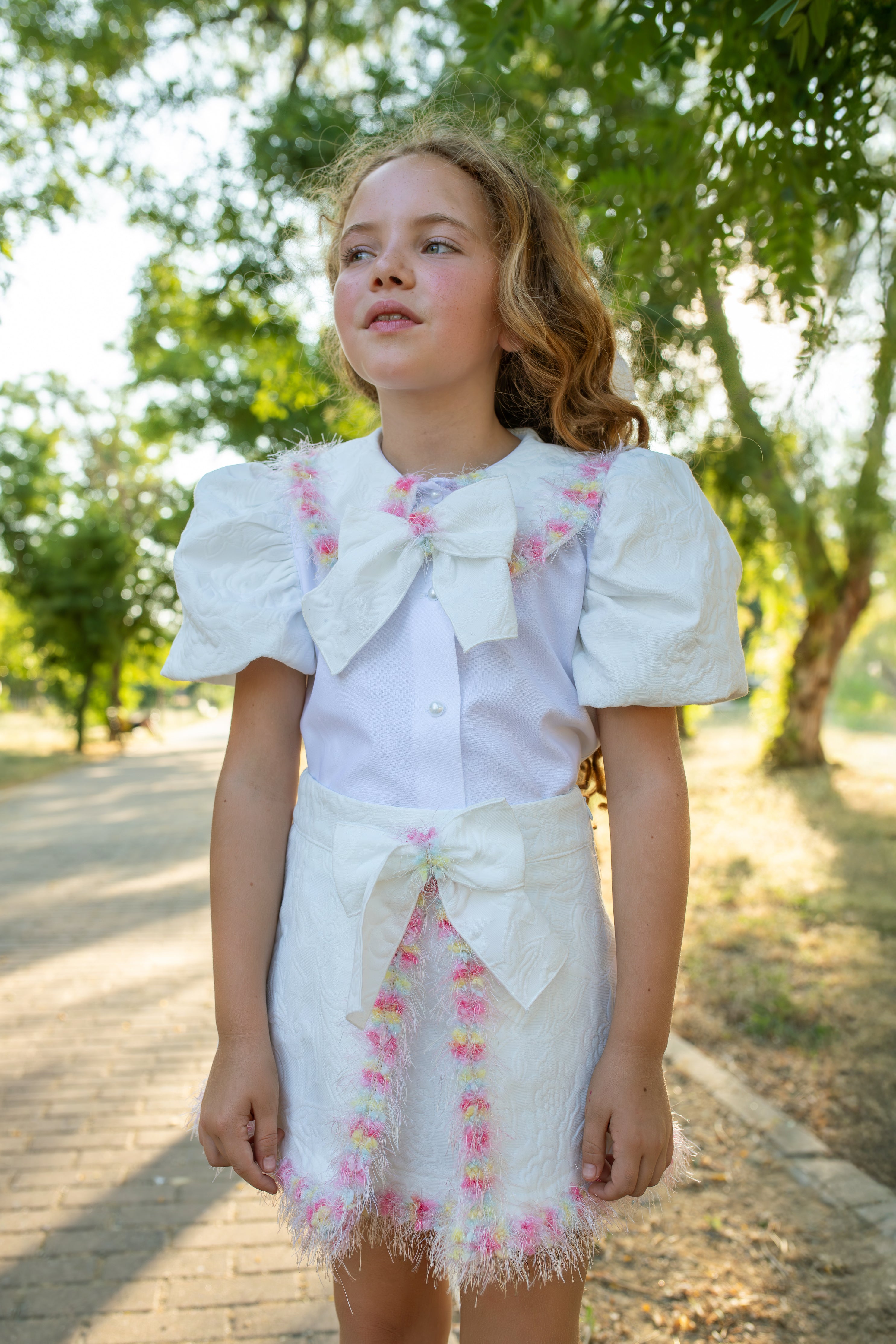NAXOS Dalia Girls White & Multicolour Skirt Set - 7772