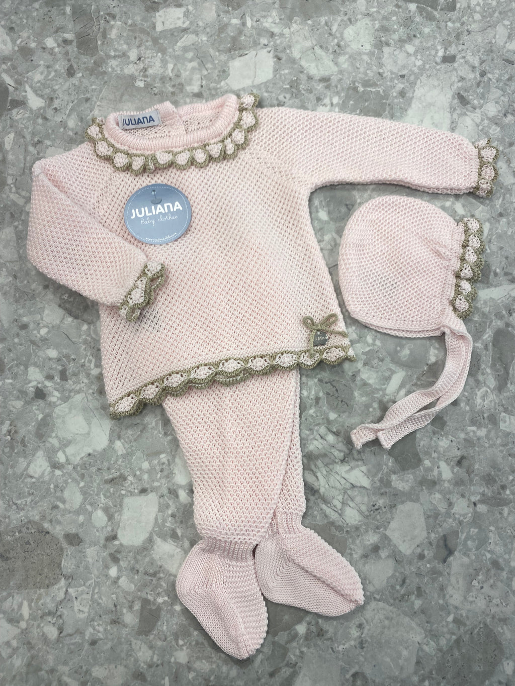 Juliana Azahar pale pink knitted top, footed trousers and bonnet with beige trim - 26028