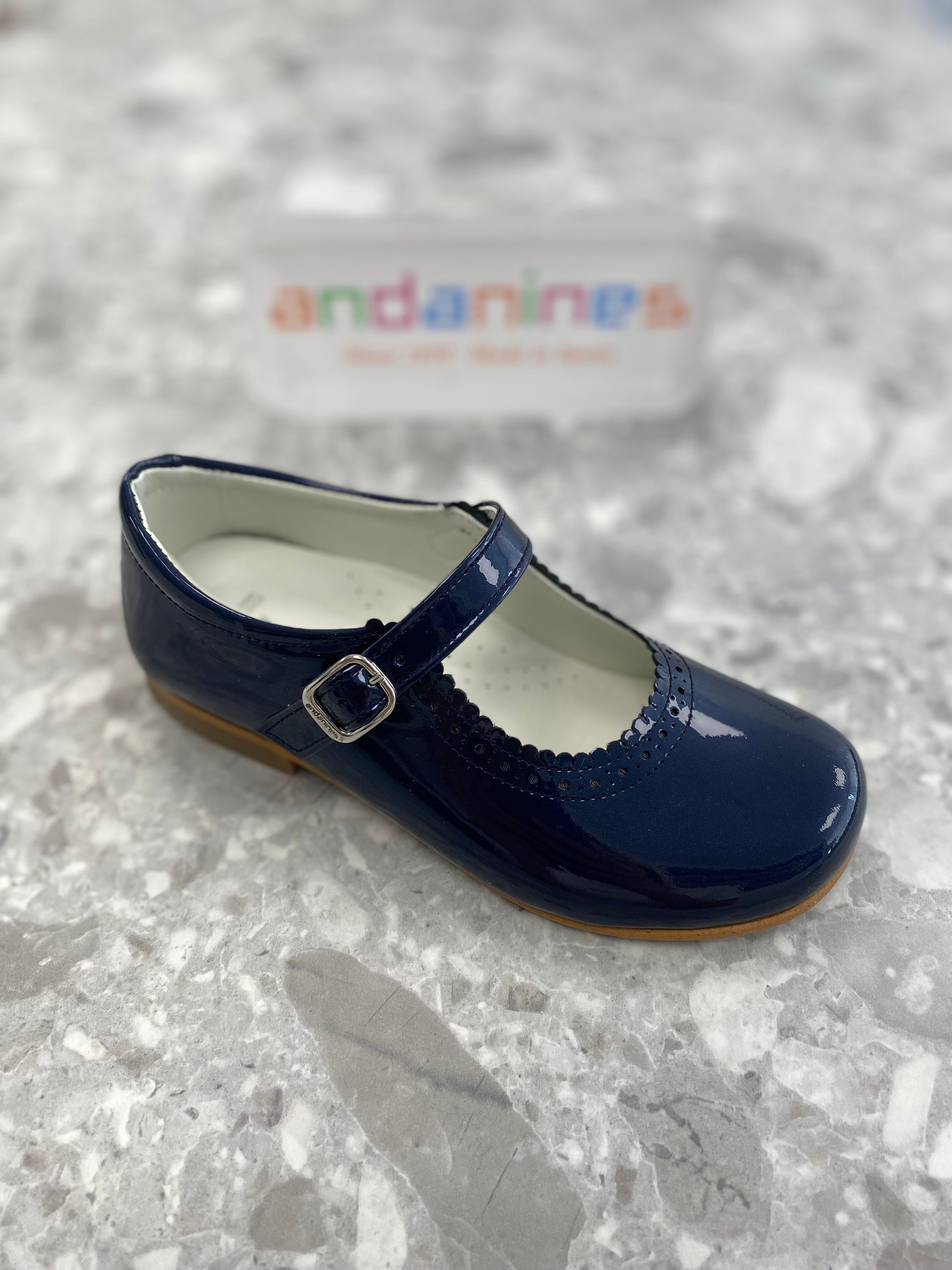 Andanines Navy Pearl Patent Leather Girls Mary Jane Shoes