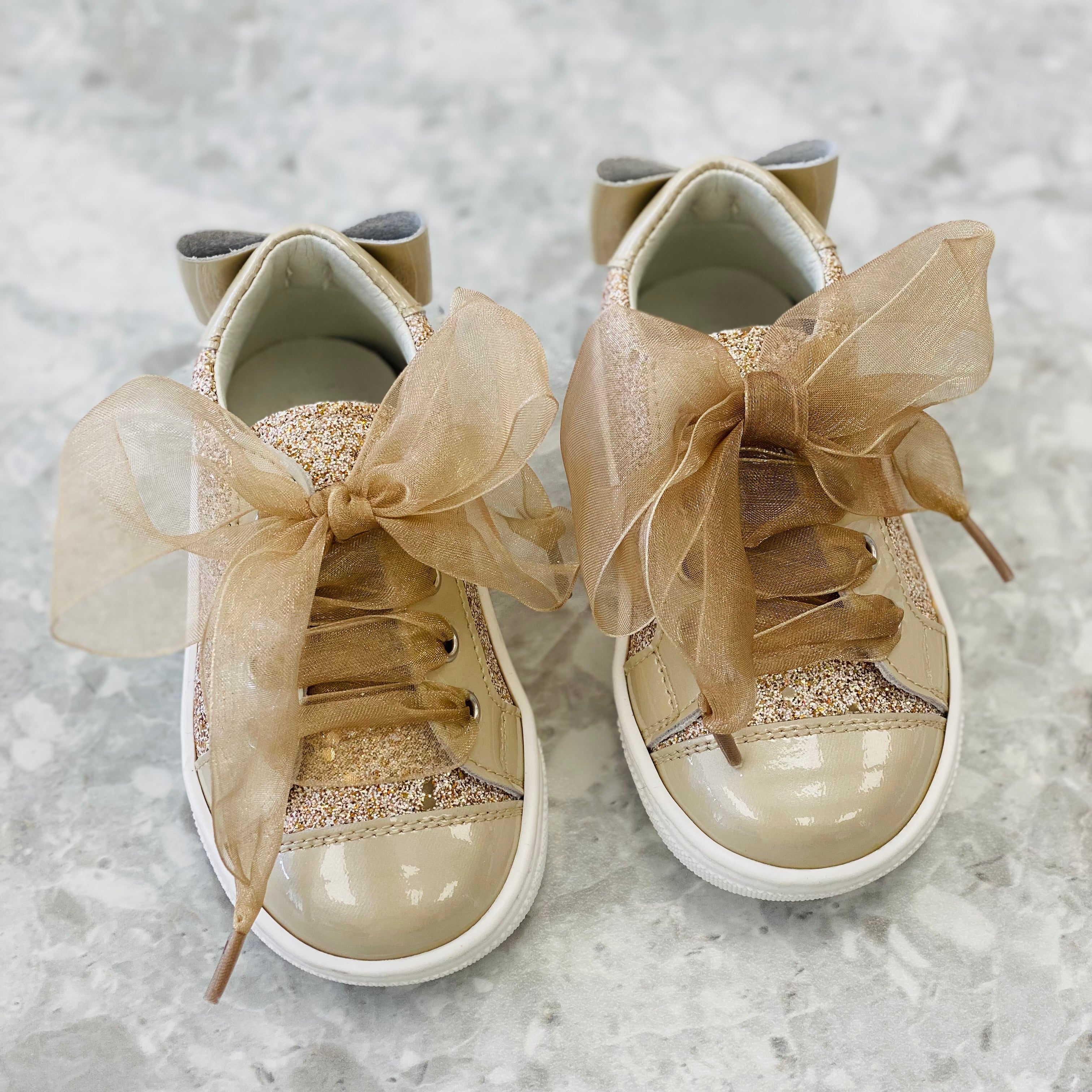 ANDANINES Beige Pearl Girls Leather Glitter Trainers