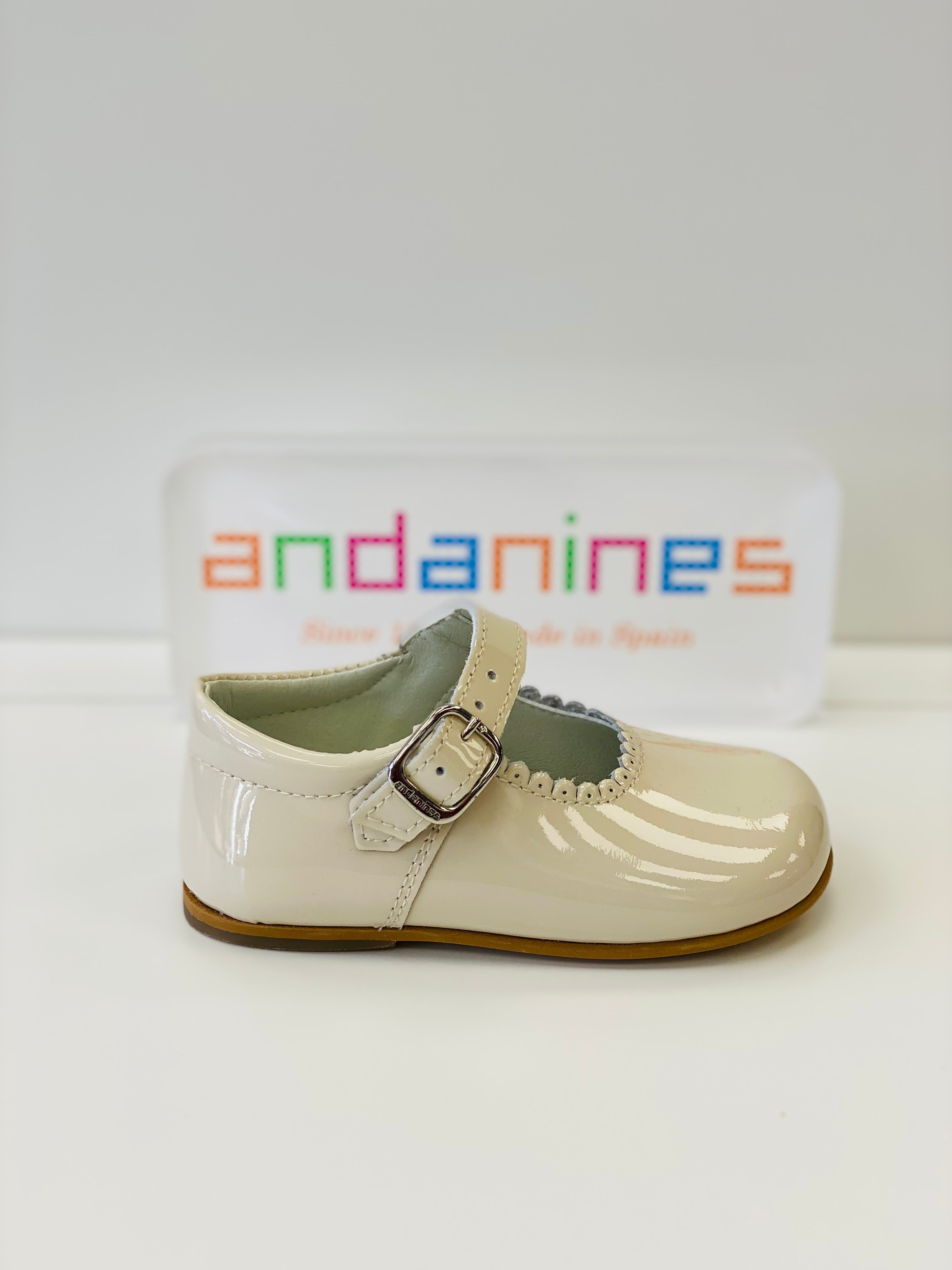 ANDANINES Beige Girls Patent Leather Mary Jane Shoes