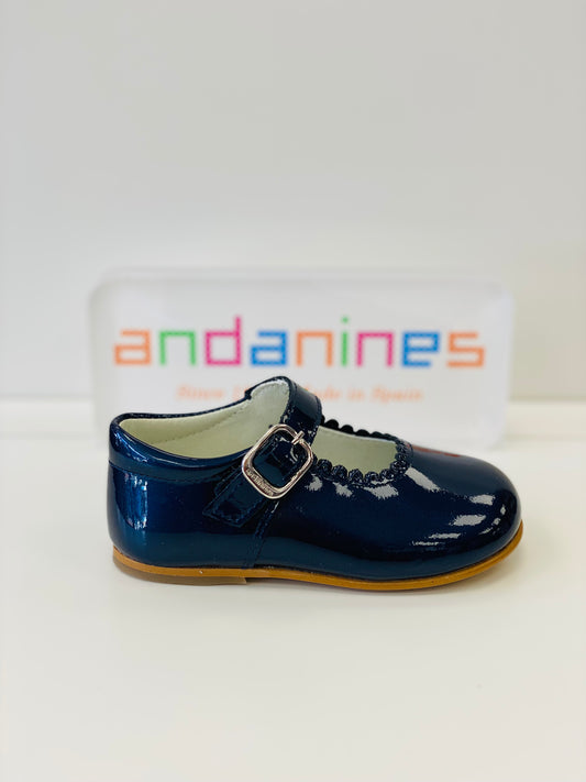 ANDANINES Baby Girls Navy Pearl Patent Leather Mary Jane Shoes