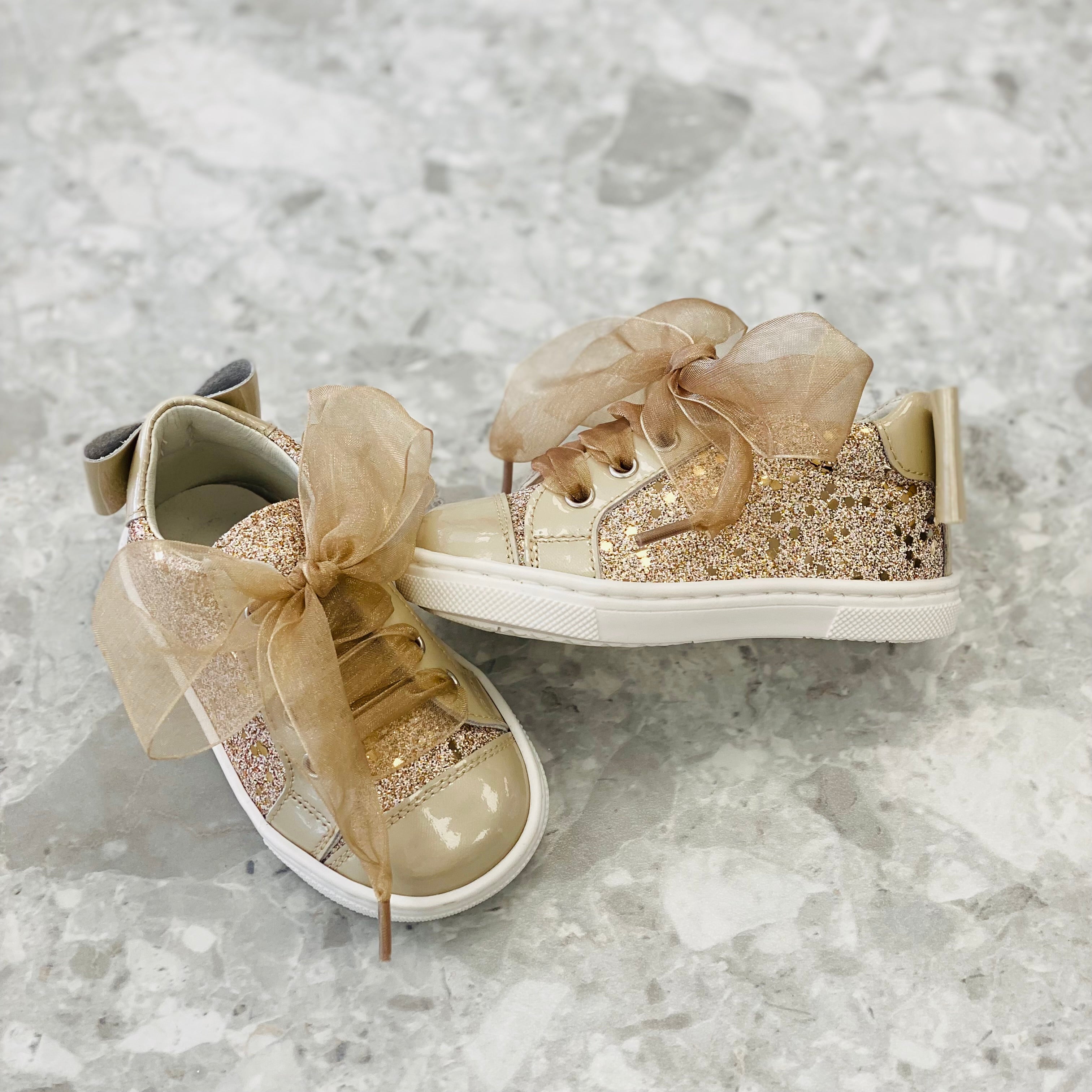 ANDANINES Beige Pearl Girls Leather Glitter Trainers