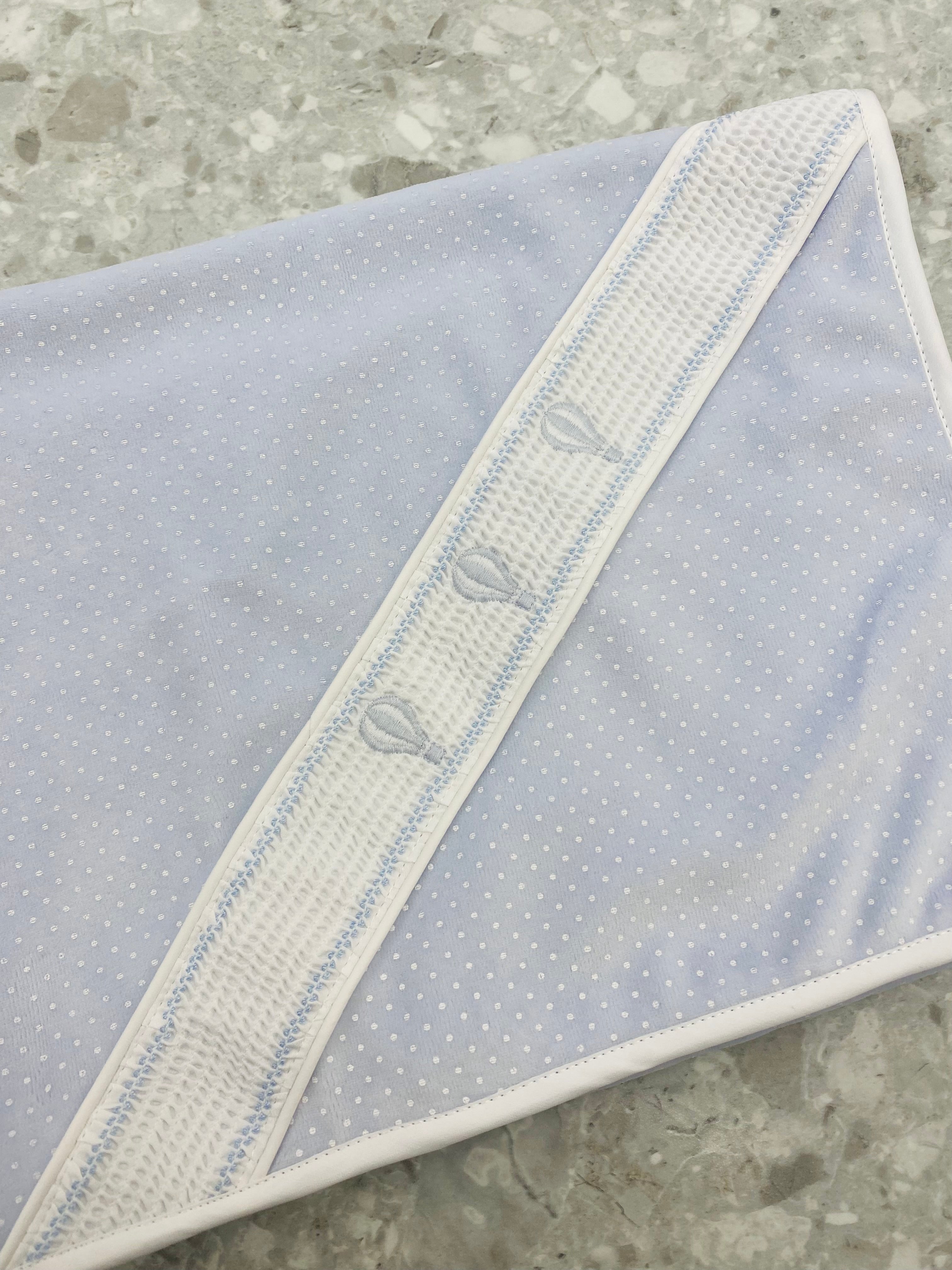 AW25 DEOLINDA Magic Boys Blue Velour Balloon Blanket - 25M03