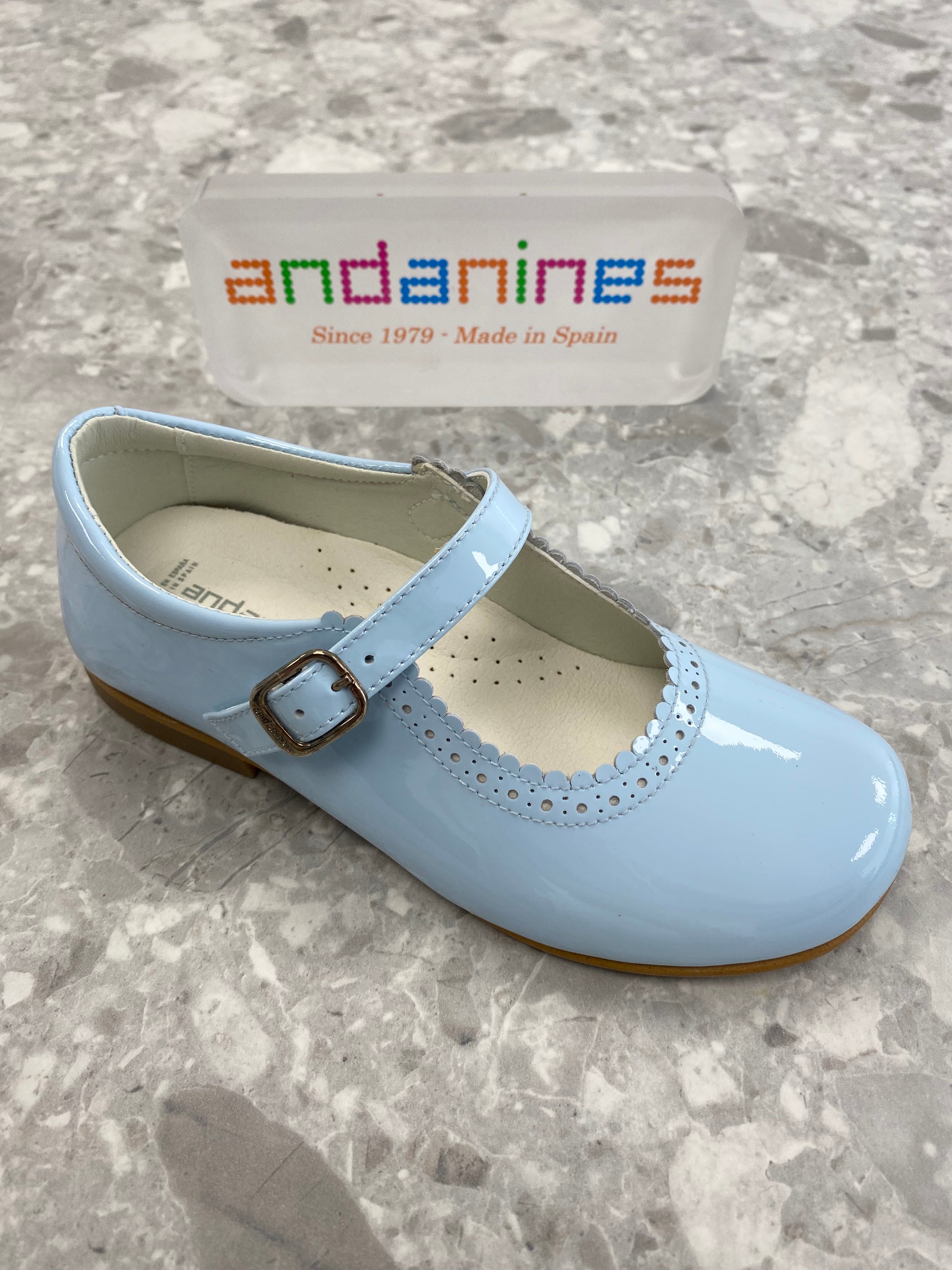 Andanines pale blue patent leather girls Mary Jane shoes with adjustable buckle fastening, handcrafted in Spain