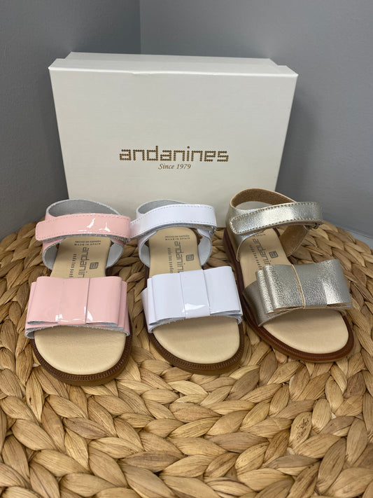 ANDANINES White Girls Patent Leather Bow Sandals