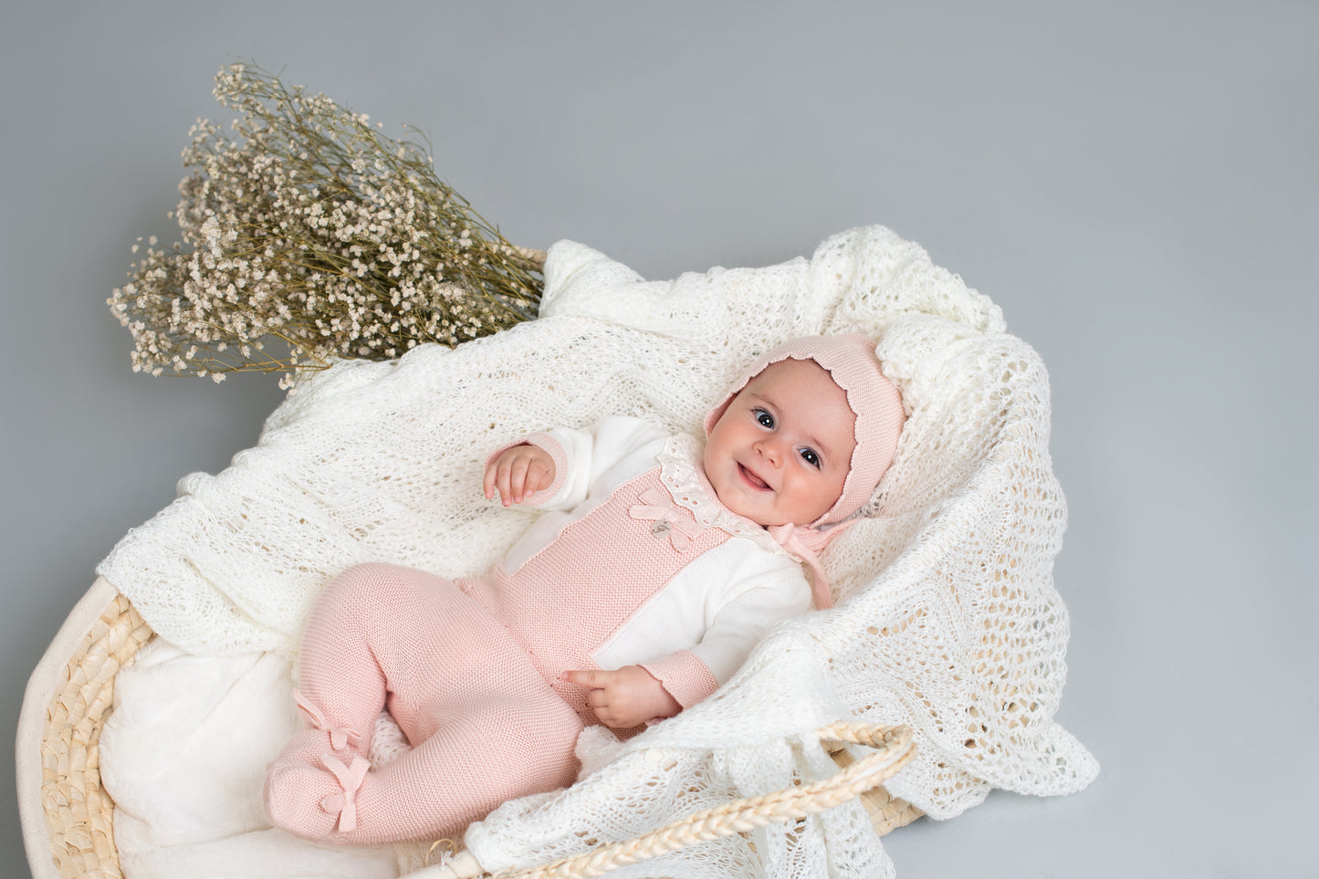 FOQUE Baby Girls Pink & Cream Three Piece Knitted Set with Bonnet - 4101