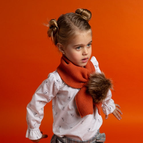 AW19 Rochy Pom Pom Scarf - P06258