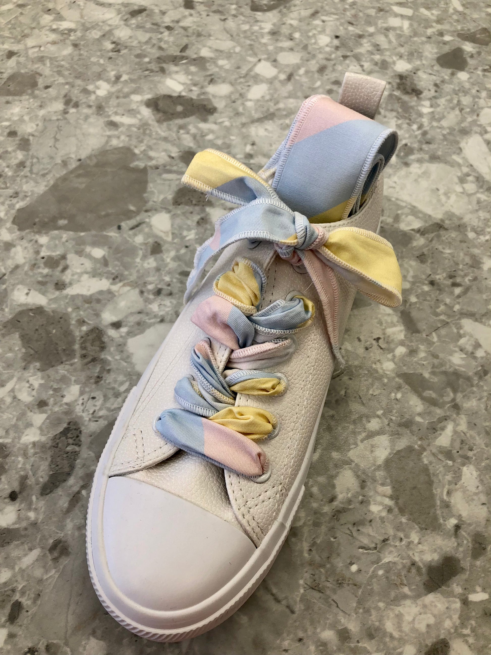 ROCHY ZigZag Pastel Ribbon Shoe Laces