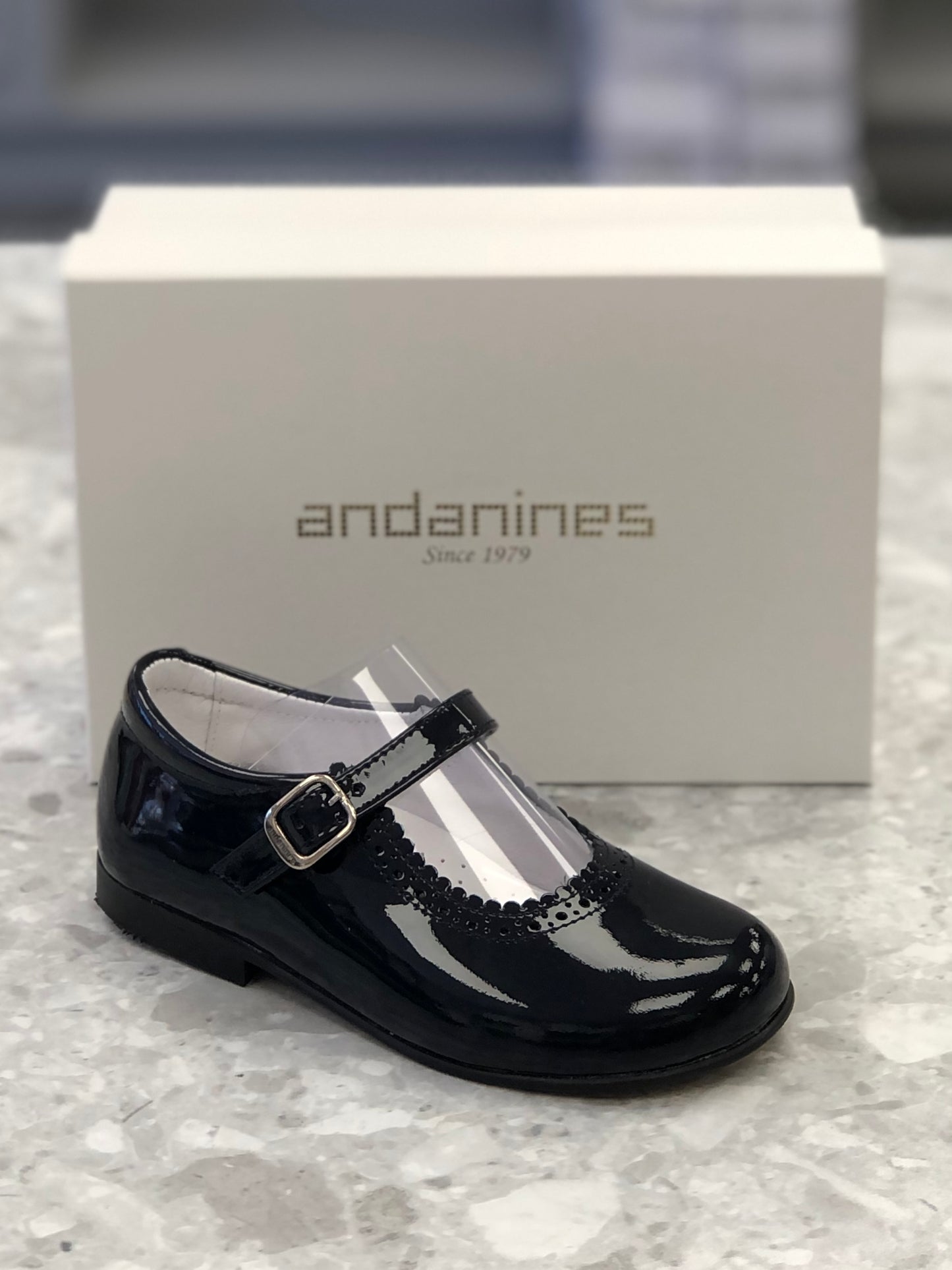 ANDANINES Navy Girls Patent Leather Mary Jane Shoe