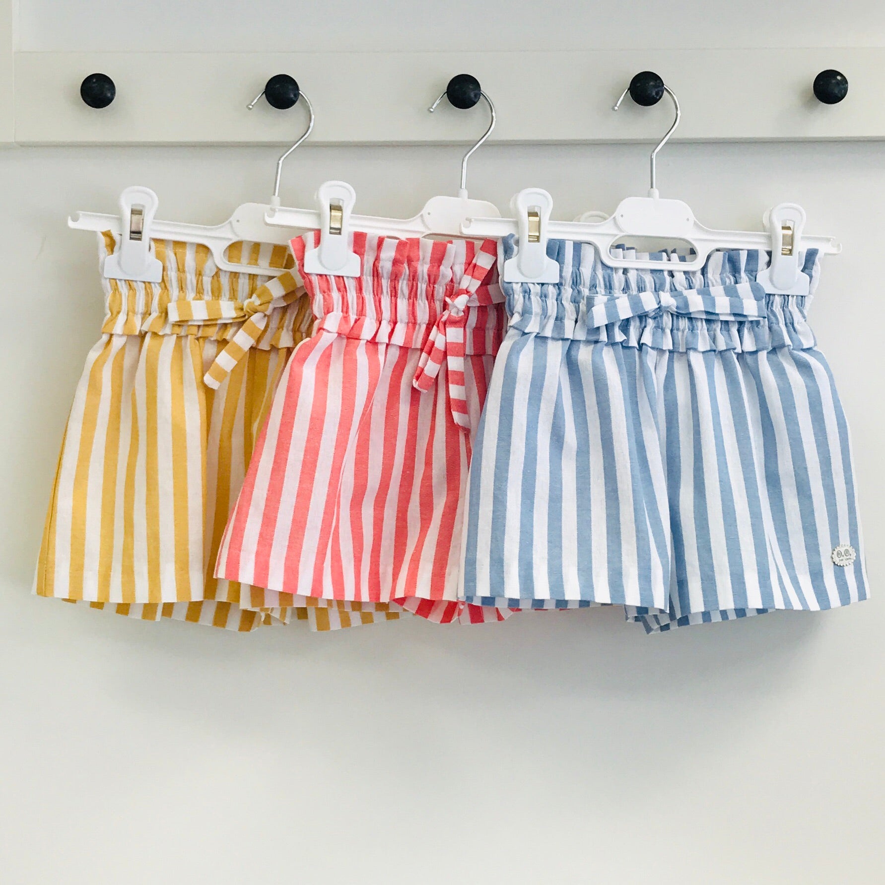 JOSE VARON Candy Stripe Girls Shorts