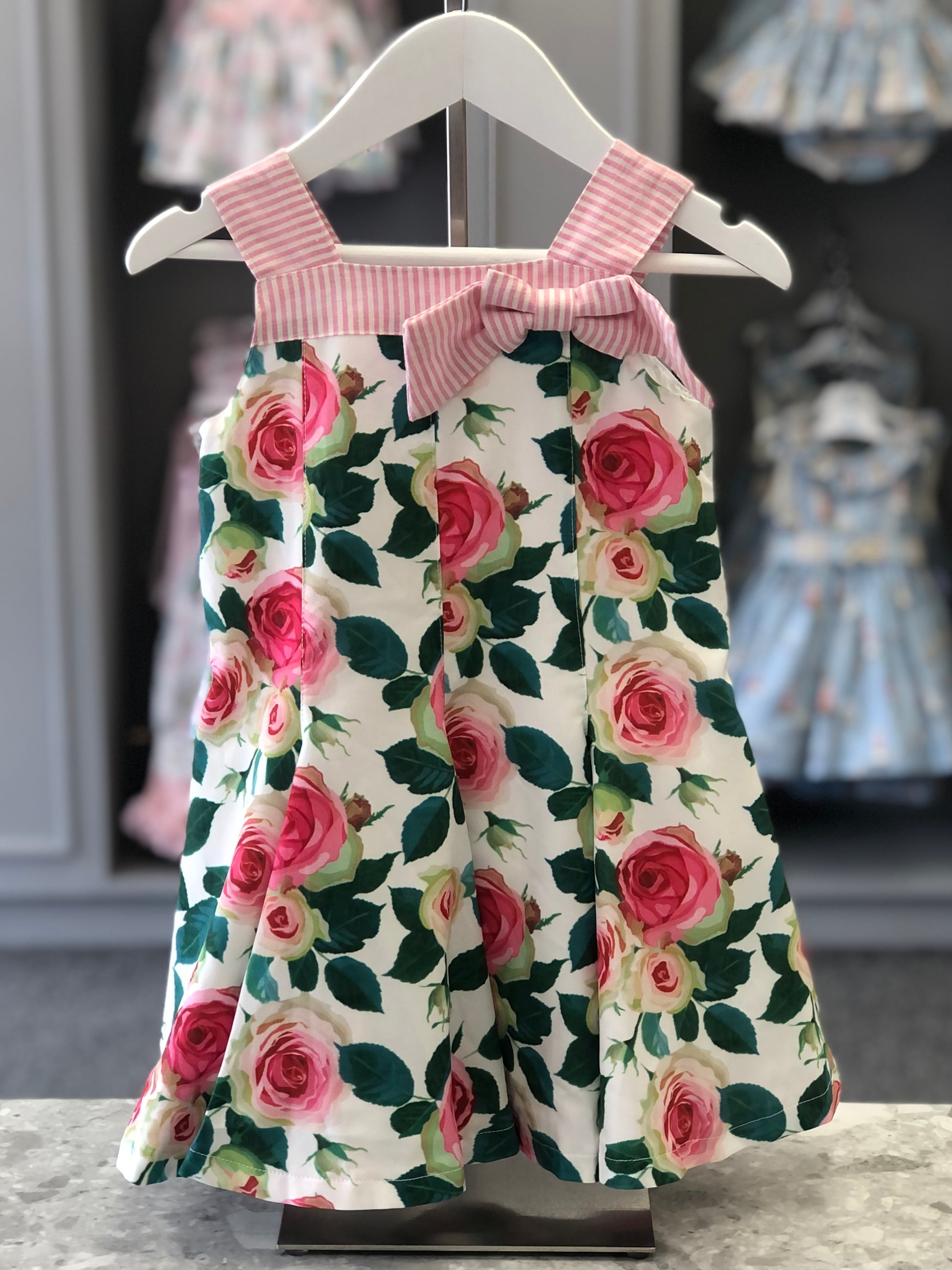 PAN CON CHOCOLATE Pink & Green Rose Print Girls Dress